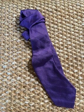 Escada Deep Purple Geometric Silk Tie